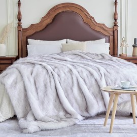 GEMBED Fluffy Faux Fur Throw Blanket – Super Soft Warm Thick Plush Blanket for Bed, Couch & Office, Cozy Fuzzy Throw with Non-Slip Backing,50"x60", White