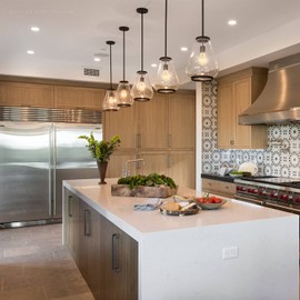 TORCHSTAR Vintage Edison Light Bulbs 60W, A19 Edison Bulb Dimmable, Antique Squirrel Cage Bulbs, E26 Base, Amber Glass, Decorative Filament Light Bulb for Chandeliers, 2700K Soft White, Pack of 6