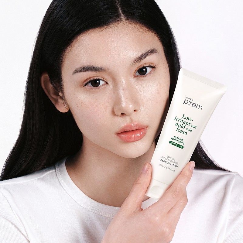 MakePrem Make Prem Safe Me Relief Moisture Cleansing Foam 170ml,