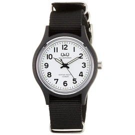 Citizen Q&Q Analog Solar Wristwatch, Water Resistant to 10 ATM, Nylon Strap, multicolor (black / white), Classic