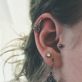 Cottvott Womens Mens Tragus Cartilage Scissors Shape Earring Studs Stainlss Steel Ear Jewlelry 3 pairs (3 pairs (gold+black+silver))