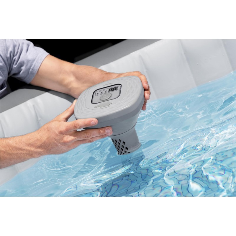 SaluSpa Hydrogenic 0.5 G/H Saltwater Chlorinator | Floating Rechargeable Saltwater