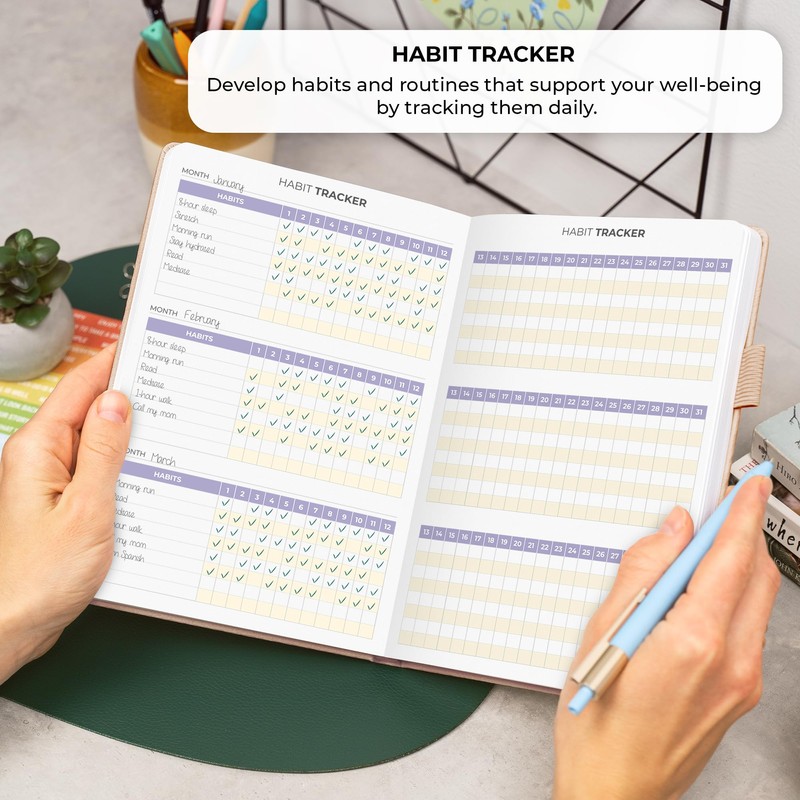 Clever Fox Four-Minute Journal – Daily Positivity Journal with Prompts