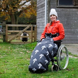 BundleBean- Fleece-Lined Wheelchair Cosy Cover - 100% Waterproof Rain Cover for Wheelchair Users - Universal Fit for Manual and Powered Wheelchairs, Easy to Fit Wheelchair Blanket - Adult Size