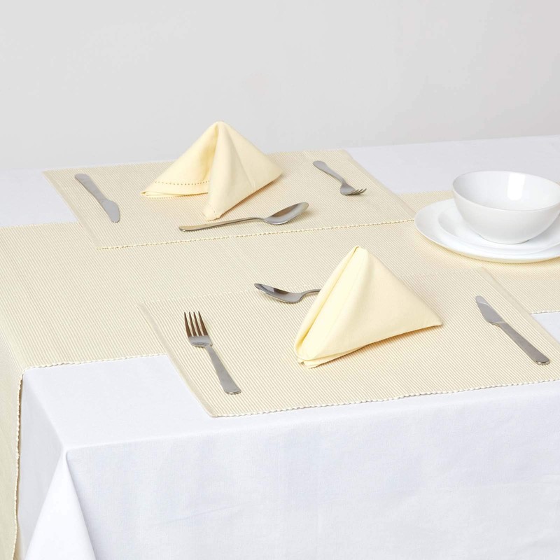 Homescapes Placemat, Green, Set of 2 Place Mats 30 x