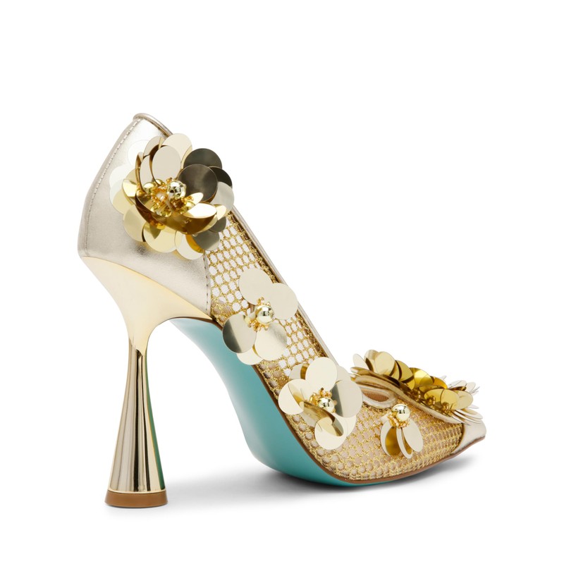 Betsey Johnson Women's Nash Pump, Gold, 6.5