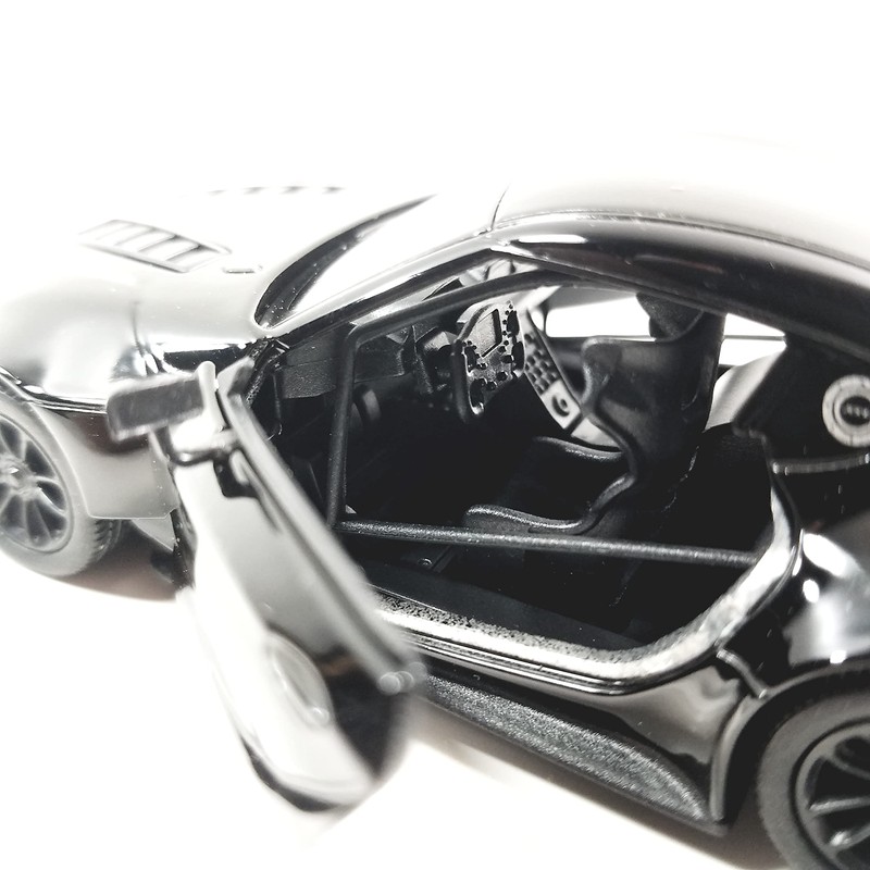 KiNSMART Toyota GR Supra Concept Racing Edition 1/36 Escala Diecast