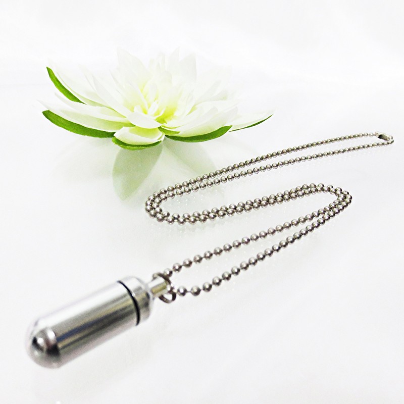 Memorial Pendant (Small) with Amulet Bag + Holder Hook Cremation