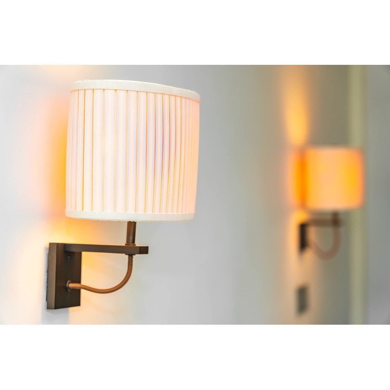 Bulbrite Incandescent CA5 Candelabra Screw Base (E12) Light Bulb, 7.5