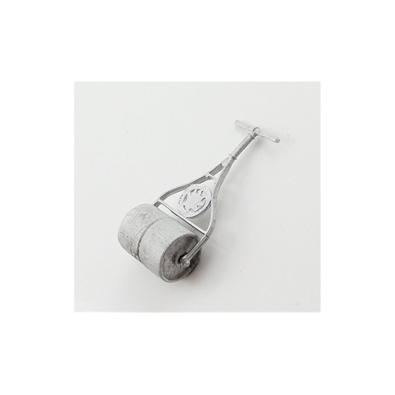 Melody Jane Dolls House Garden Lawn Roller Half Inch 1:24