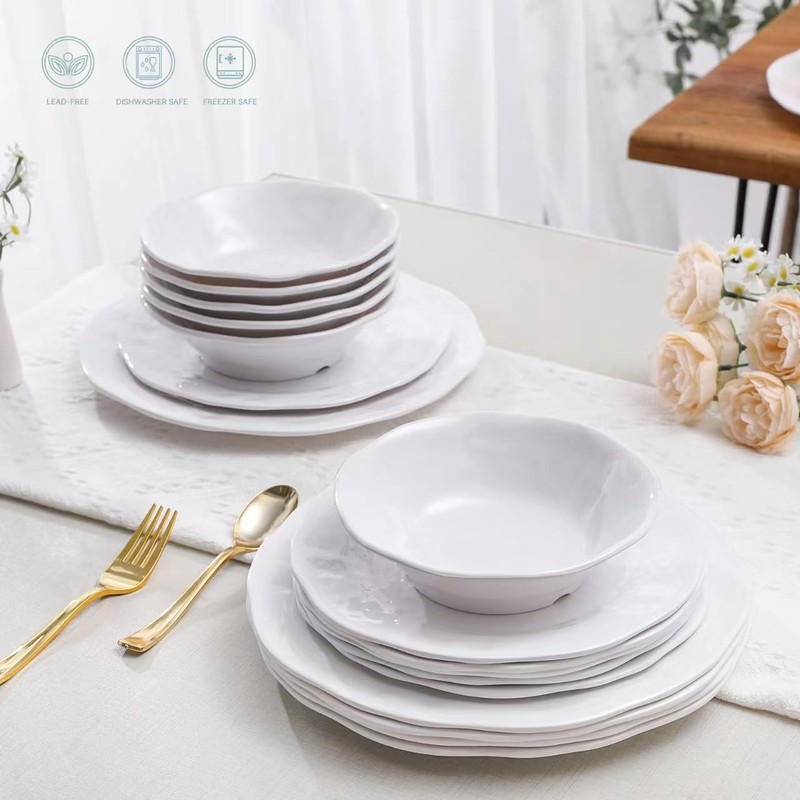ZAROCRUS White Melamine Dinnerware Set, 18 Pcs Lightweight and Unbreakable