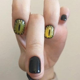 Cat Eye Press on Nails Sparkly Cat Eye False Nails Shine Cat Eye Gel Glue on Short Square Nails Glossy Black Line Acrylic Fake Nails Black Wrap the Edge Stick on Nails for Coquette Women Girls 24 Pcs