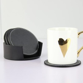 Techson 6PCS Leather Coasters, PU Non-Slip Drinks Wine Tea Coffee Mats with Holder, Waterproof Heat Resistant Bar Tabletop Protection Suitable for Kinds of Cups and Mugs (Round, Black)