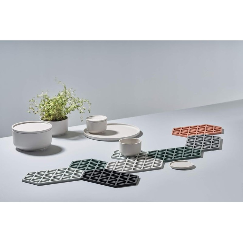 Zone Denmark, Triangles Topfuntersetzer/Untersetzer für Auflauf-/Ofenformen, Silikon, 24 x 14