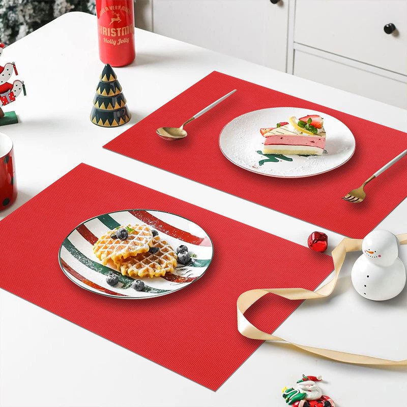 SHACOS Placemats Set of 6 Woven Vinyl Christmas Place Mats
