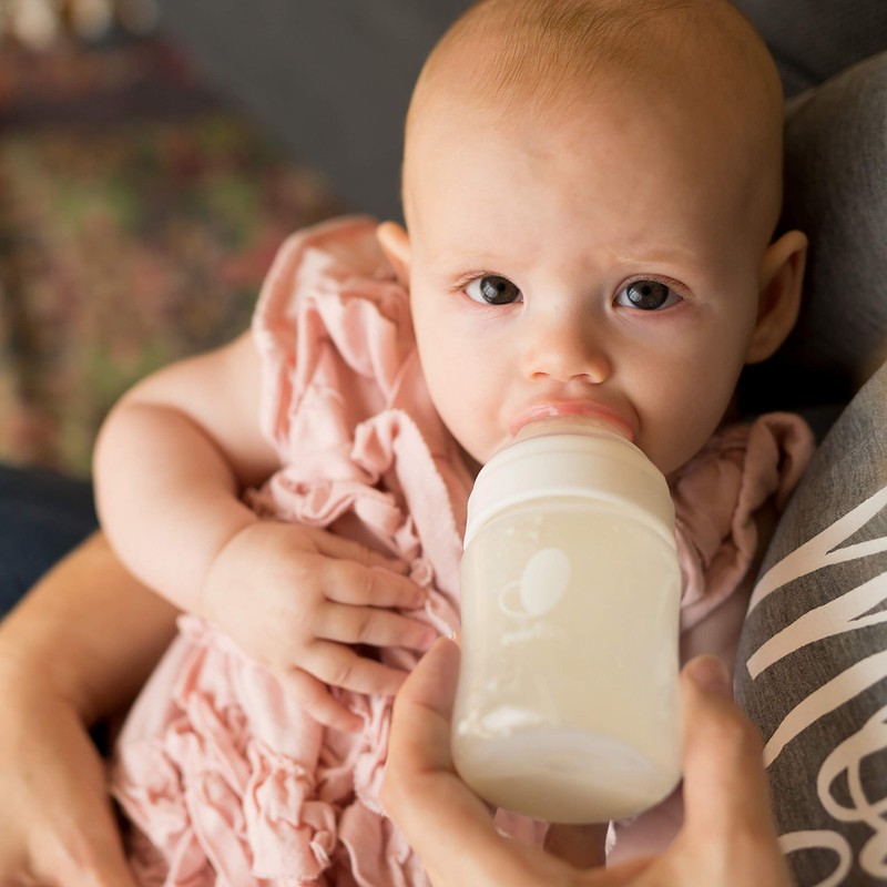 Evenflo Feeding Balance + Wide Neck BPA-Free Silicone Medium Flow
