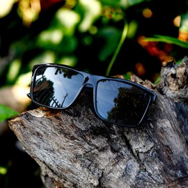 TIANYESY Stylish Square Unisex Sports Polarized Sunglasses for women and men Eyewear for Outdoor Fashion (Black frame/gray lens)