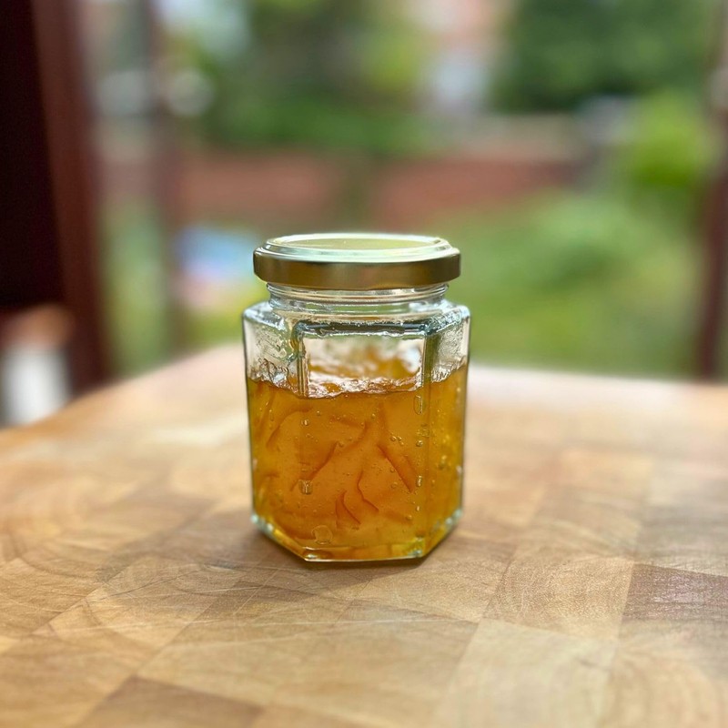 Bramley & Sage 190ml 8oz Hexagonal Jam Jar with Gold