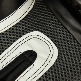 Everlast Pro Style 8-Ounce Training Gloves (Black)