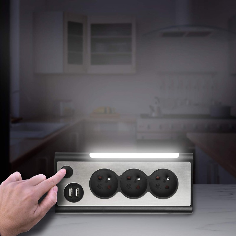 Electraline, Multi-Socket, 3-Way Power Strip with 2 USB Ports