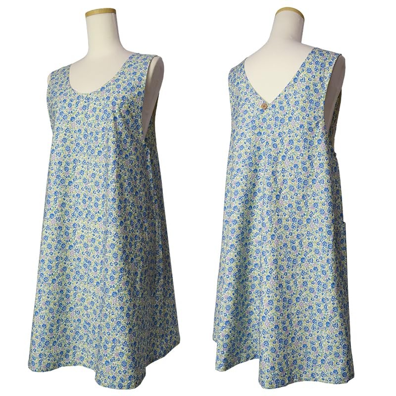 [Berry Berry] Apron Tunic-Style Apron Dress Small Rose Pattern Made