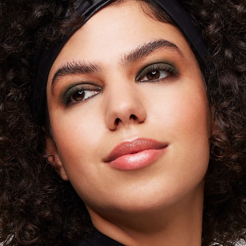 ESSENCE PALETA DE SOMBRAS DE OJOS 10 HELLO BERLÍN 13.5