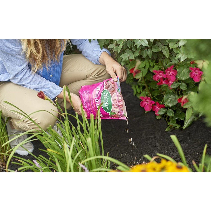 Scotts Rose & Bloom Continuous Release Plant Food, 3 lb