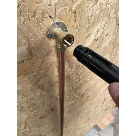 Jig Forge Pipe Level Tool for 1/2 BSP Fittings and 15mm Pipe, with Protective Cap, Black