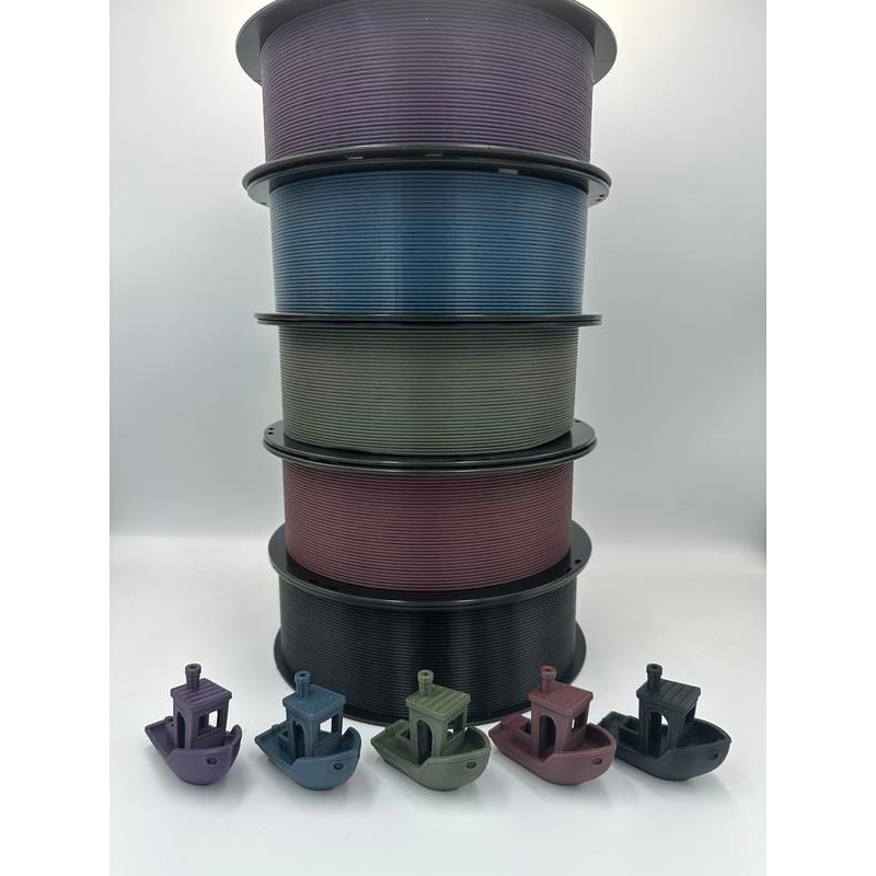 Recycled PLA Filament for 3D Printing - From recycled prints:_Blue_500