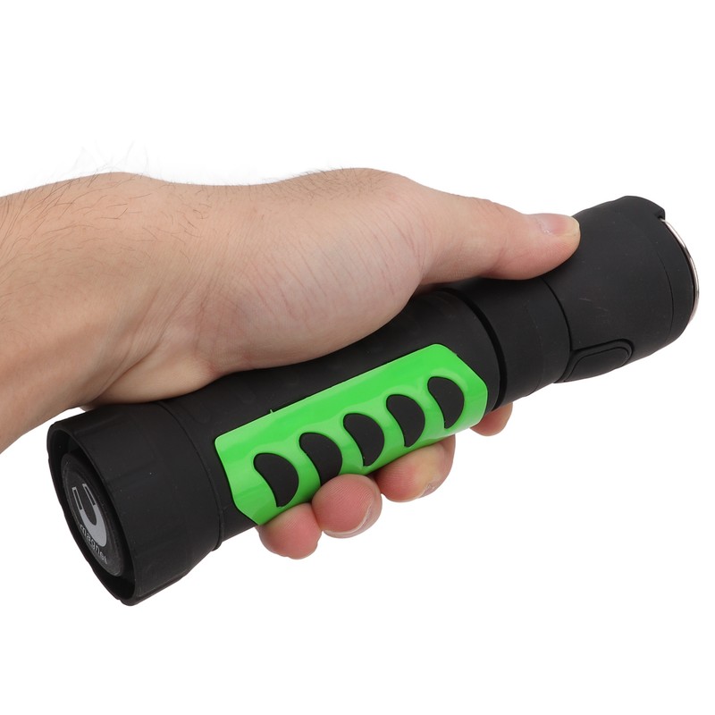 Flashlight Handheld Retractable LED Flashlight with Magnetism and Hook for
