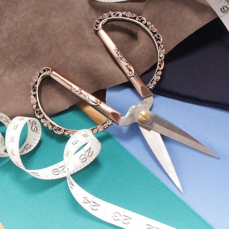 Antique Style Heirloom Craft Embroidery Scissors w/Decorative Cast Handles, Delicate