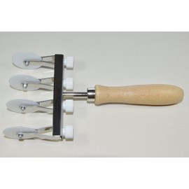 Tagliapasta.com Adjustable Dough Cutter with 4 Smooth Pom blades 990230