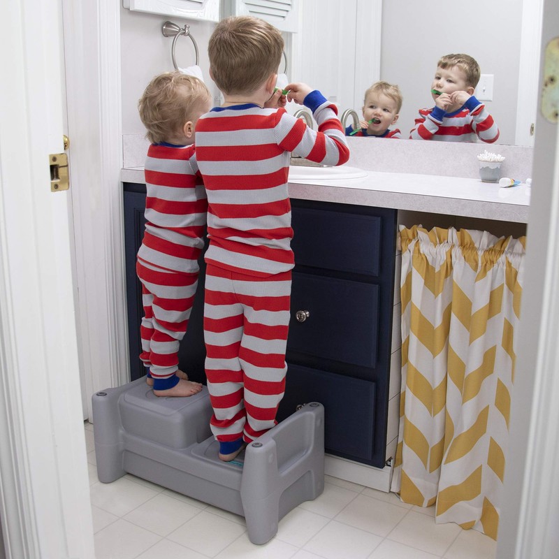 Simplay3 Sibling Step Stool, Lightweight and Non-Slip Step Stool for