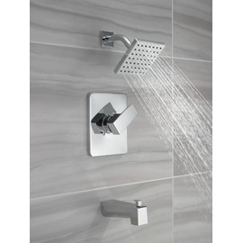 Delta Faucet Modern Raincan Square Single-Function Tub and Shower Trim Kit Chrome, Tub Faucet Set, Rainfall Shower Head Chrome, Delta Shower Trim Kit, Chrome T14468-PP (Valve Not Included)