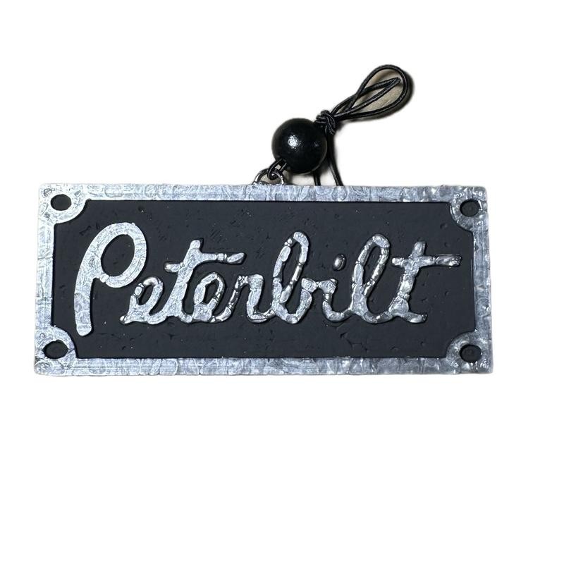 Peterbilt, old school rectangle emblem small size - Color: Black