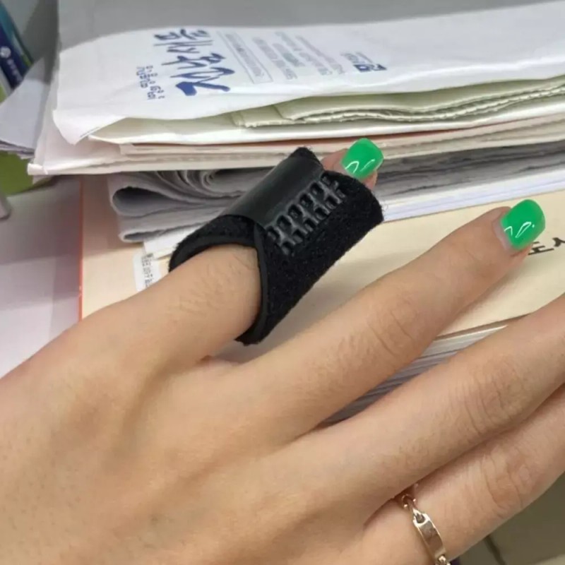 새끼손가락 부목 고정 지지대 손가락깁스 Pinky Finger Splint Support Brace