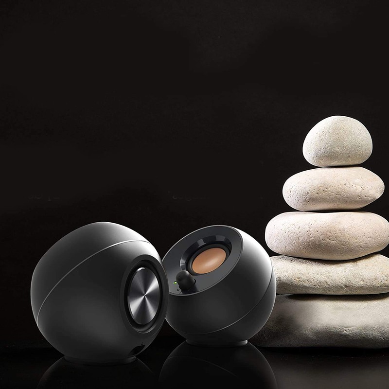 Creative Pebble 2.0 USB-Powered Desktop Speakers with Far-Field Drivers and
