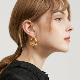RAUCHBE Gold Clip on Earrings for Women Chunky Hoop Clip Earrings Hypoallergenic Non Pierced Earrings