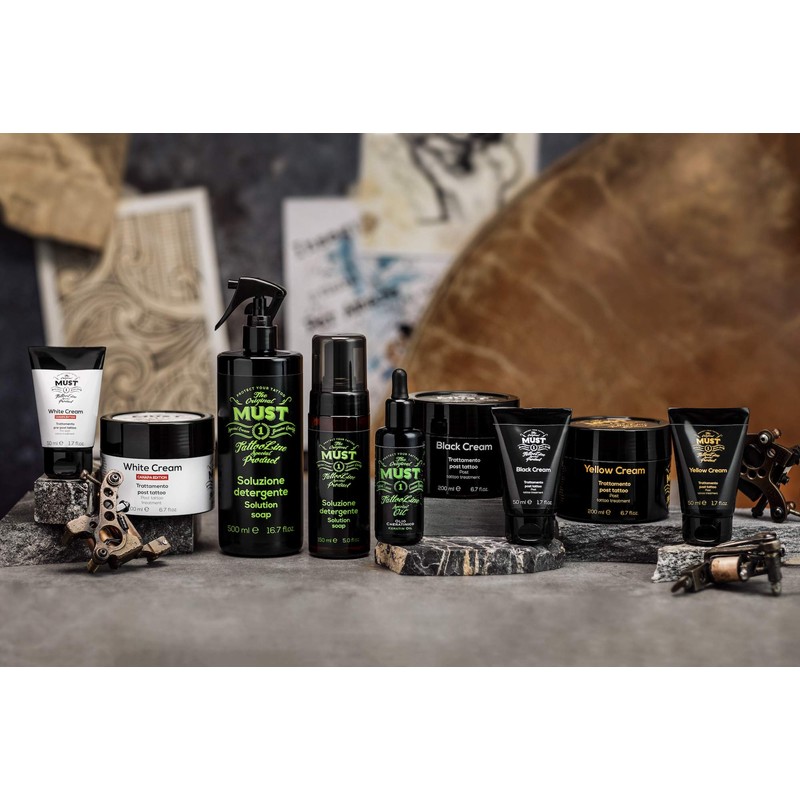 MUST - Dermoregulator for tattoos. Alcohol-free refreshing tonic. Removes redness