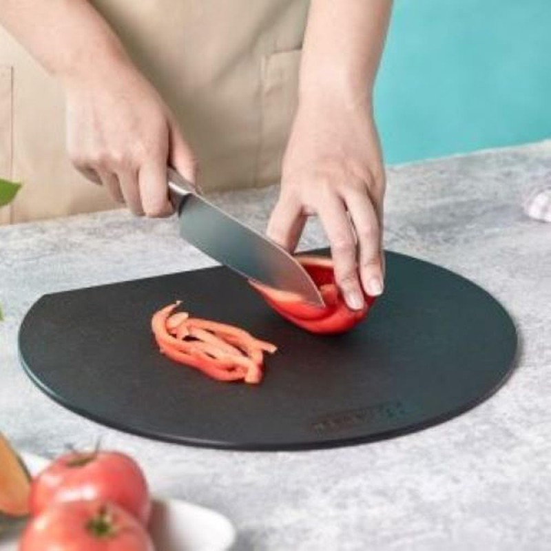 HANAKO Advanced Door Elastomer Cutting Board, Black