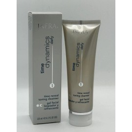 JAFRA TIME DYNAMICS DEFY Time Reveal Toning Cleanser 125 ml/4.2fl. oz.