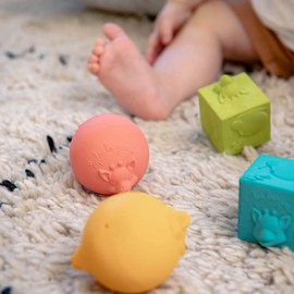 Sophie La Girafe Balls & Cubes, 1 Item