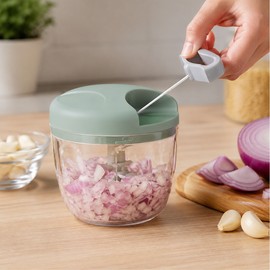 Manual Food Chopper for Vegetables and Garlic – Easy Pull Kitchen Tool for Quick Meal Preparation
