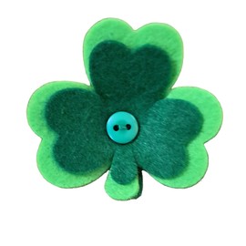 Shamrock Brooch Badge Pin with Cute Green Button. Felt Flower Leaf Pin. 5 cm.