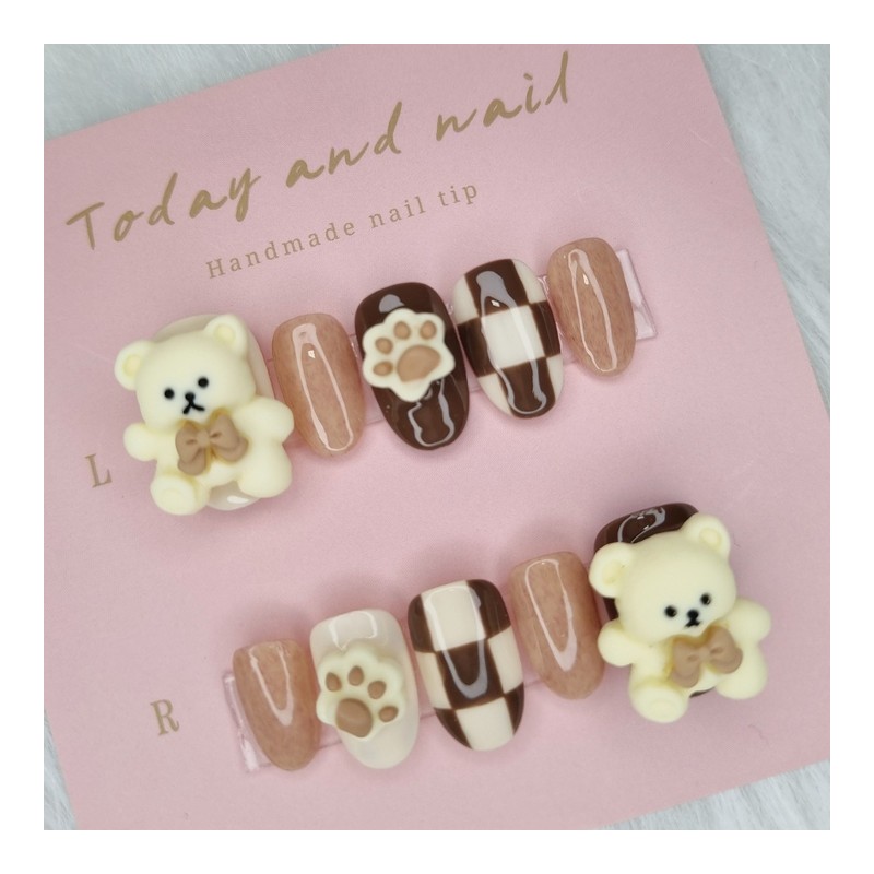 Cozy check brown bear nail tip - short nose pin