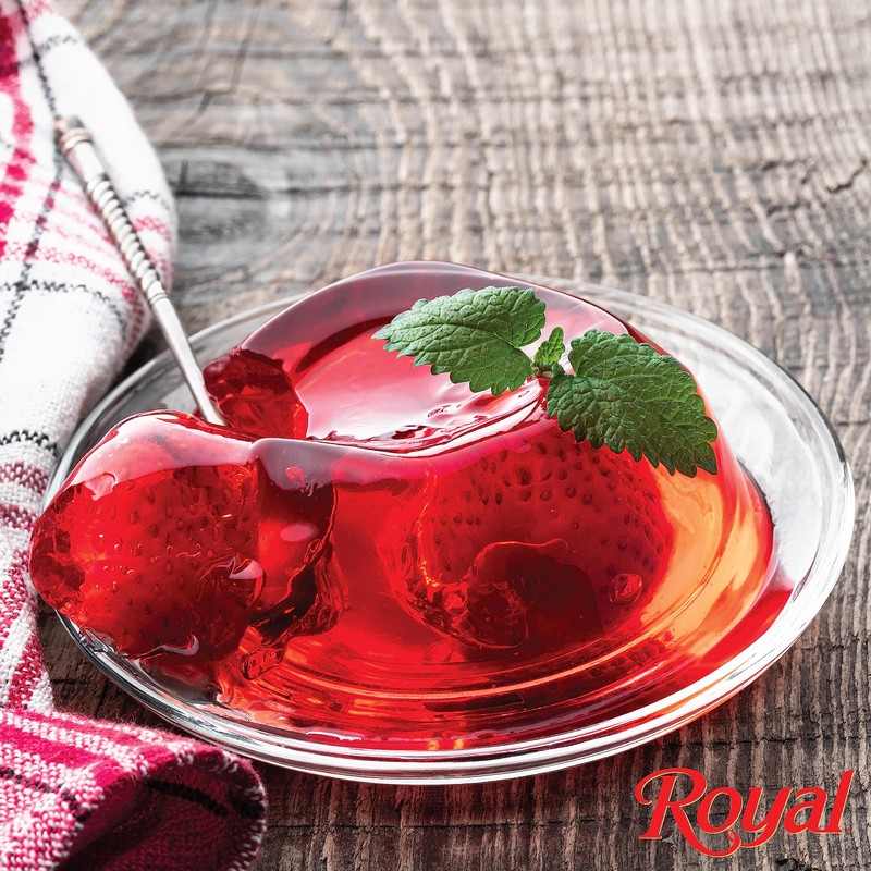Royal Strawberry Gelatin Dessert Mix, Sugar Free and Carb Free,0.32