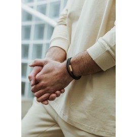 Akitsune Suprema Magnetic Leather Bracelet, Women's Men's Stainless Steel Double Wrap Bracelet, Matte Black, Leather, Without Stone