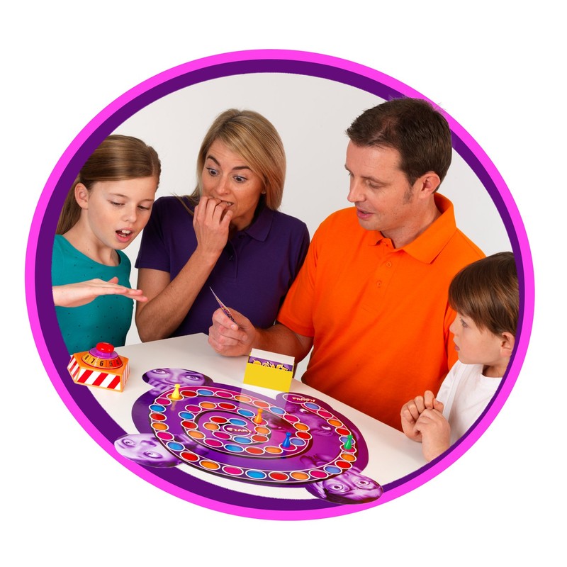 IDEAL | Don't Panic: The quick thinking naming board game!