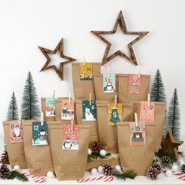 Papierdrachen Advent Calendar with Cards - 24 Gift Bags and Wooden Pegs - Christmas Animals - Advent Calendar for Filling - for Children - Set of 7