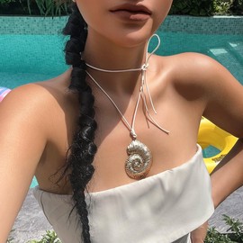 Starfish Necklace for Women Seashell Necklaces Beach Jewelry Starfish Shell Necklace Layered Boho Gold Necklaces Summer Jewelry Stuff Beach Accessories Country Concert Outfits for Women, Zinc, No